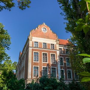 Dom Profesorski Im. Stanislawa Pigonia